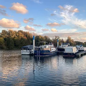Floating Vacationhome Sylt Maastricht